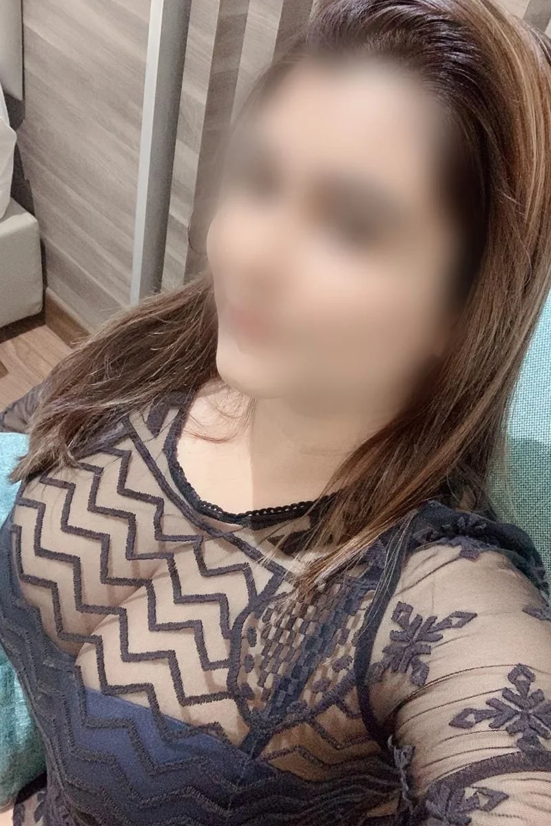female Call Girls in Bangalore
